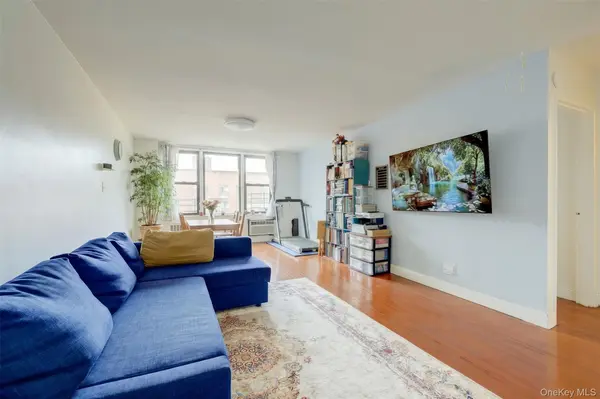 83-30 Vietor AVE #708, Elmhurst, NY 11373
