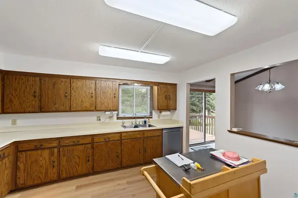 8653 NE 1/2 St, Circle Pines, MN 55014