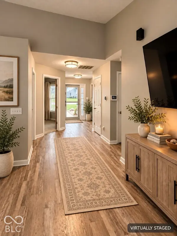 5884 Hollow Oak TRL, Carmel, IN 46033