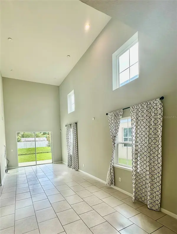 2113 LACEFLOWER DR, Brandon, FL 33510