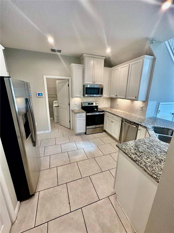 2113 LACEFLOWER DR, Brandon, FL 33510