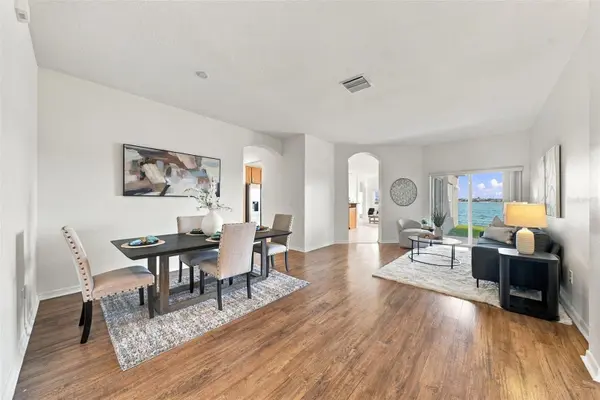 1822 MIRA LAGO CIR, Ruskin, FL 33570