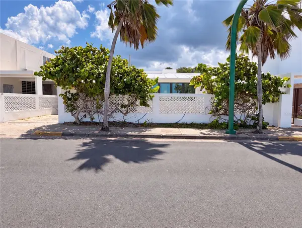 2206 PARK BOULEVARD, San Juan, PR 00913
