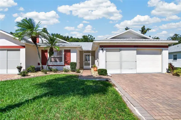 1940 GRAND CYPRESS LN, Sun City Center, FL 33573