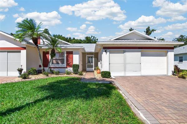 1940 GRAND CYPRESS LN, Sun City Center, FL 33573