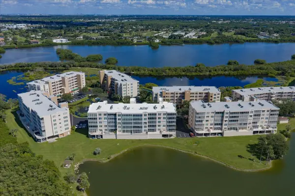 6450 SHORELINE DR #9506, Seminole, FL 33708