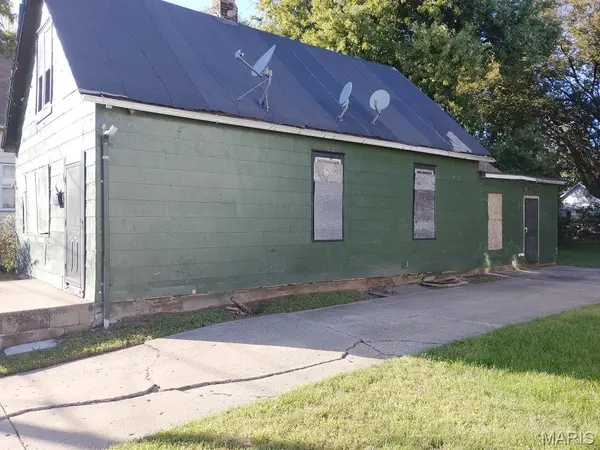 2313 W Garden ST, Peoria, IL 61605