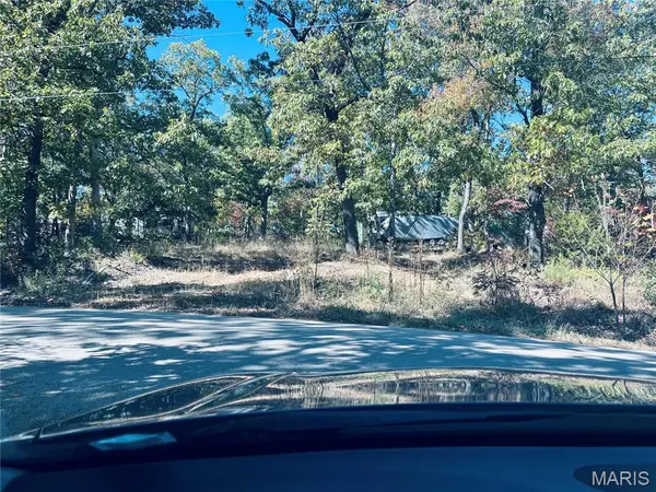 9641 James DR, French Village, MO 63036