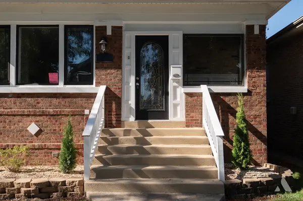 1220 Wisconsin AVE, Berwyn, IL 60402
