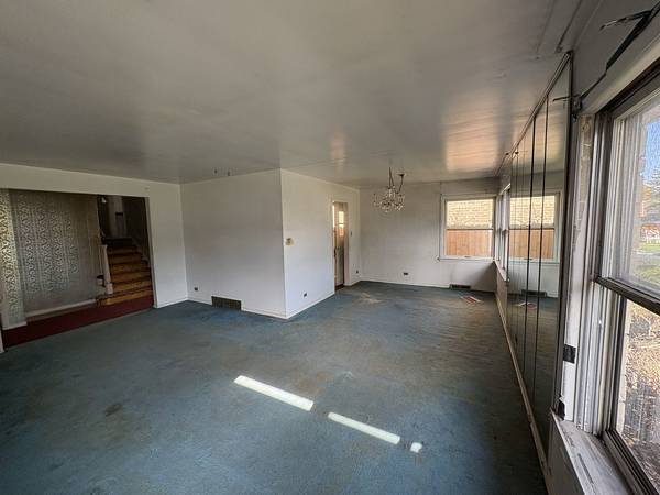 9648 S Indiana AVE, Chicago, IL 60628