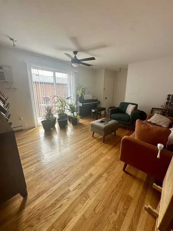 1727 W TOUHY AVE #5, Chicago, IL 60626