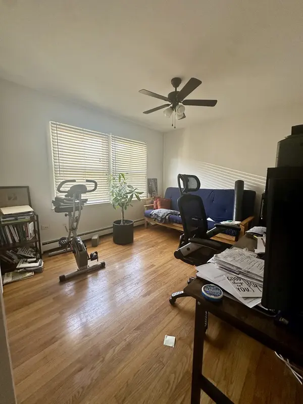 1727 W TOUHY AVE #5, Chicago, IL 60626