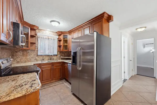 8009 Beloit AVE #1A, Bridgeview, IL 60455