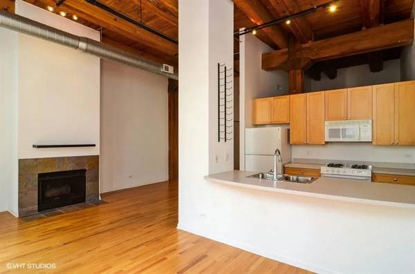 521 W SUPERIOR ST #433, Chicago, IL 60654