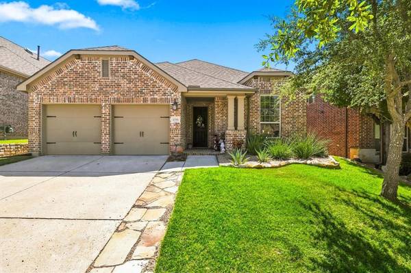 1516 Presley WAY, Lantana, TX 76226