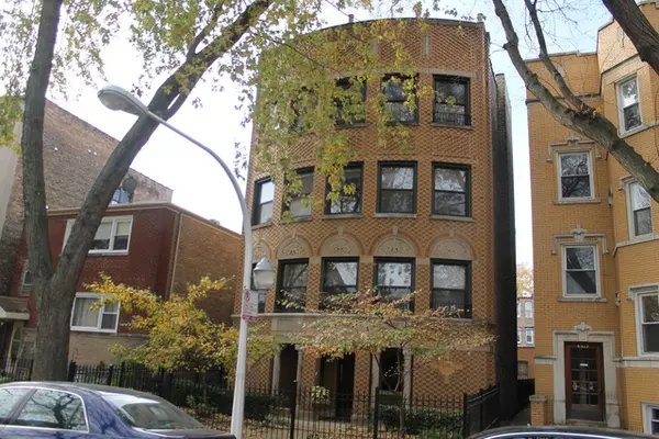 6310 N ROCKWELL ST #2, Chicago, IL 60659