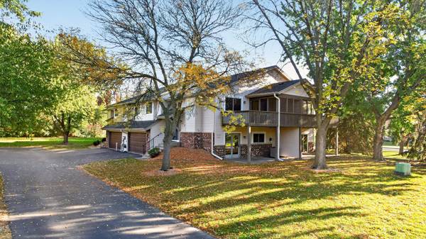 12924 82nd AVE N, Maple Grove, MN 55369