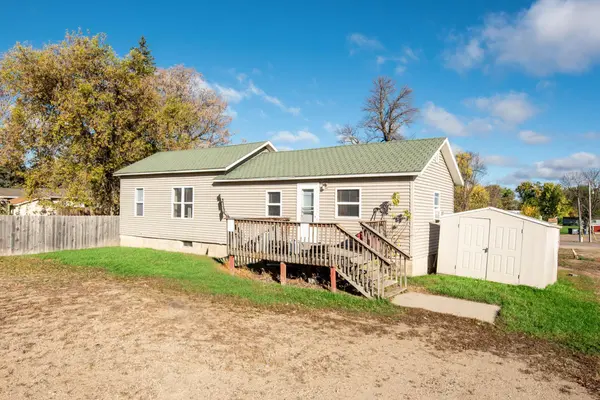 150 Western AVE, Nelson, MN 56355