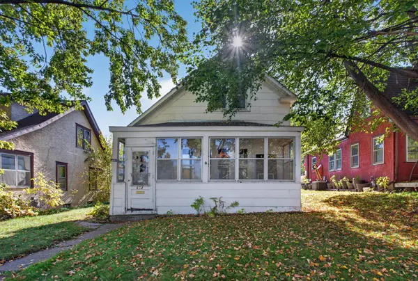 604 Nevada AVE E, Saint Paul, MN 55130