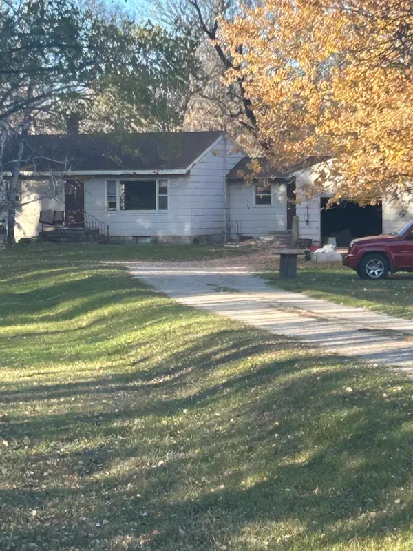 17250 152nd ST NE, Thief River Falls, MN 56701