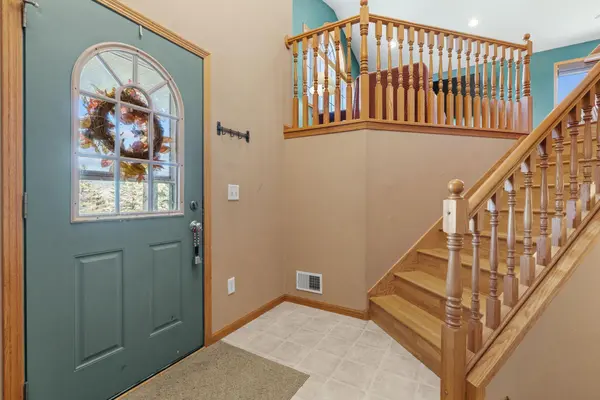 8046 Country View DR, Pine City, MN 55063