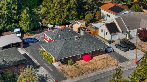 3017 Lynn ST, Bellingham, WA 98225