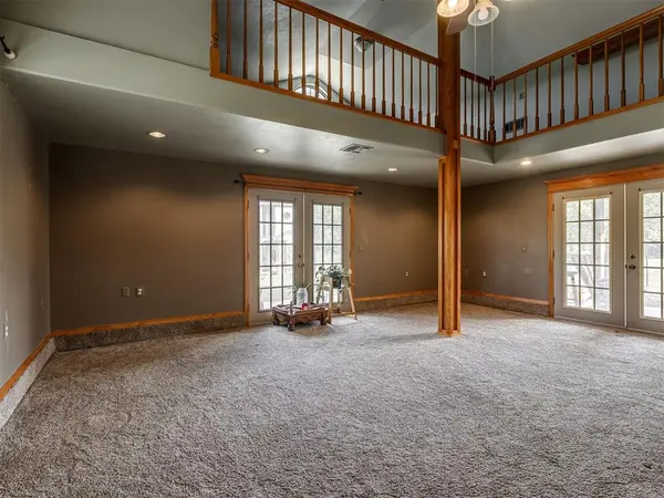 409 NE 9th ST, Blanchard, OK 73010