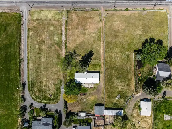 11704 Gilbert Road, Yakima, WA 98903