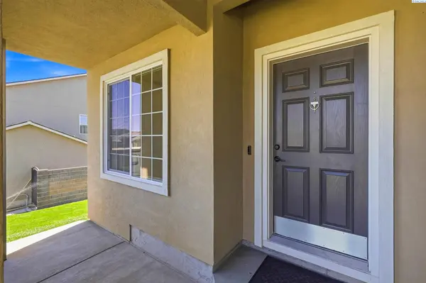 6008 Thistledown Dr., Pasco, WA 99301