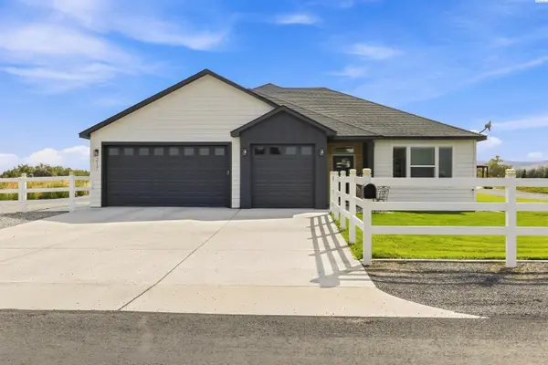 217 Lower County Line Rd, Prosser, WA 99350