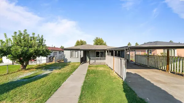 628 S Beech Ave, Pasco, WA 99301