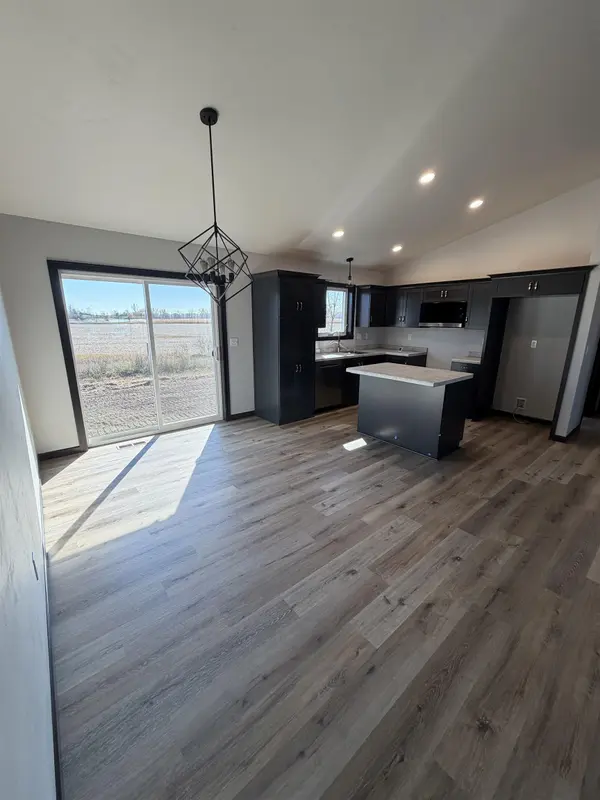 1274 PUTNAM DR, Pulaski, WI 54162