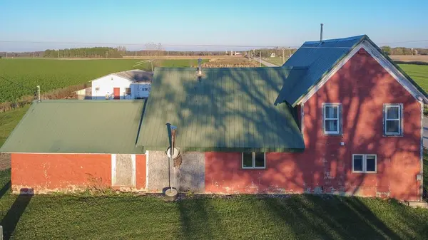 N7366 BEECH RD, Bear Creek, WI 54992-9709