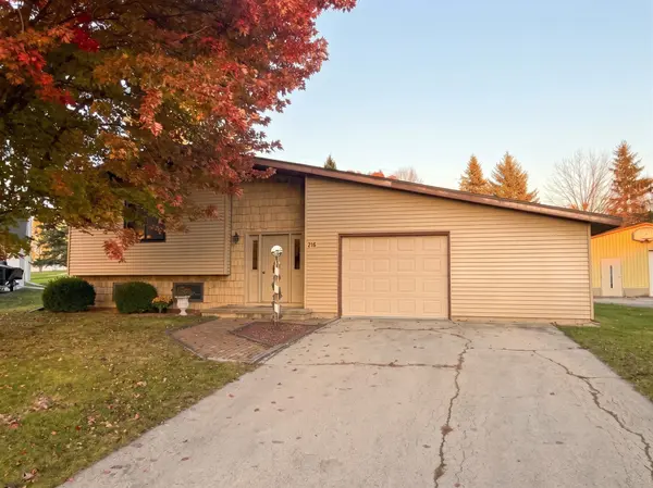 218 MACK CT, Brillion, WI 54110