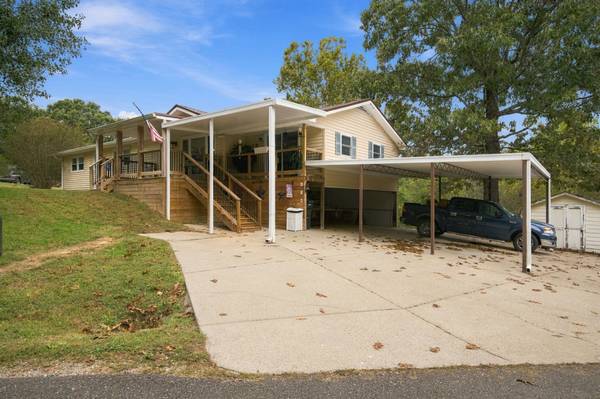 170 Countryside Ln, Mc Ewen, TN 37101