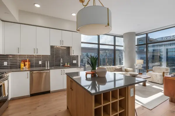 1212 Demonbreun St #B1, Nashville, TN 37203