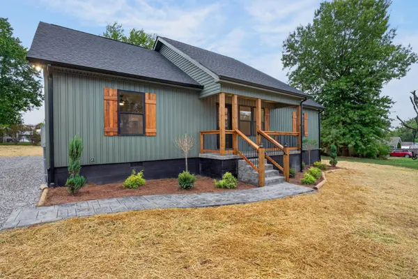 614 W End Ave, Mcminnville, TN 37110