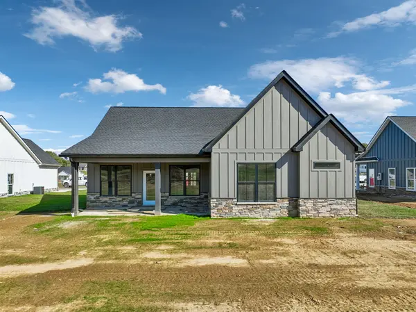 135 Legacy Way, Smithville, TN 37166