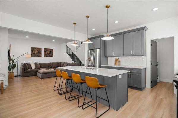 1216 S Greenacres Rd, Greenacres, WA 99016