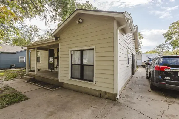 1837 S Estelle, Wichita, KS 67211