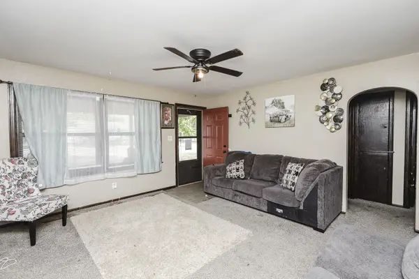 1837 S Estelle, Wichita, KS 67211