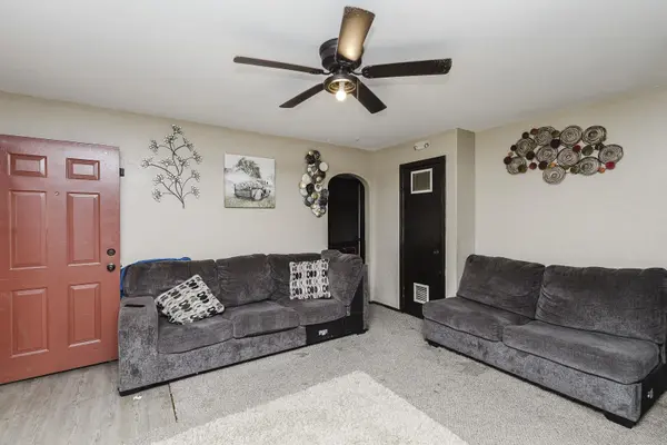 1837 S Estelle, Wichita, KS 67211