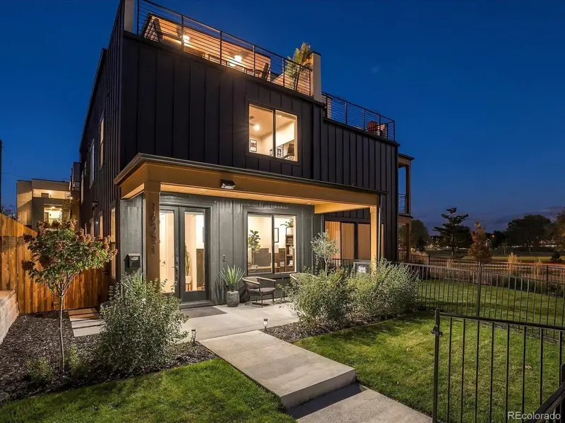 1695 Zenobia #1, Denver, CO 80204