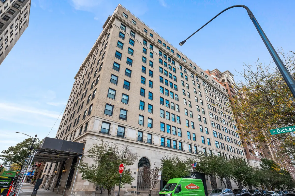 2100 N Lincoln Park W #5EN, Chicago, IL 60614