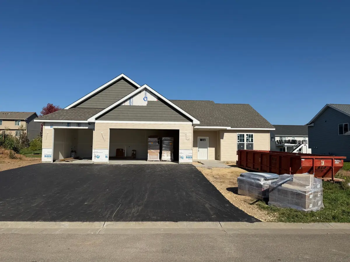 1615 Squirrel WAY, New Richmond, WI 54017