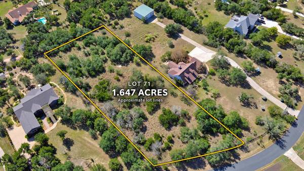 405 Saddlehorn DR, Dripping Springs, TX 78620