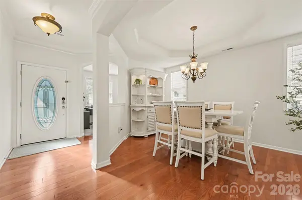 6219 Adobe RD, Charlotte, NC 28277