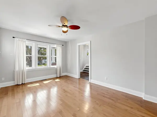 108 Frederick ST, Oshawa, ON L1G 2B3