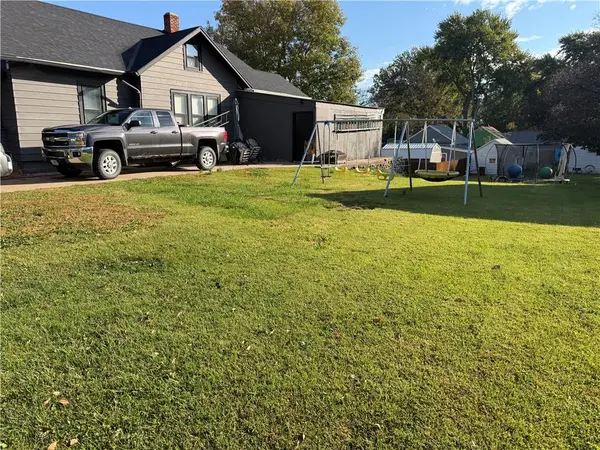 107 N Water ST, Rockport, MO 64482