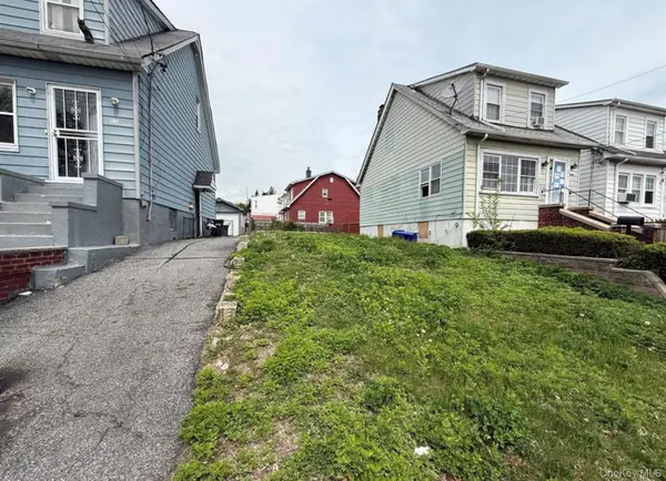 1517 Adee AVE, Bronx, NY 10469